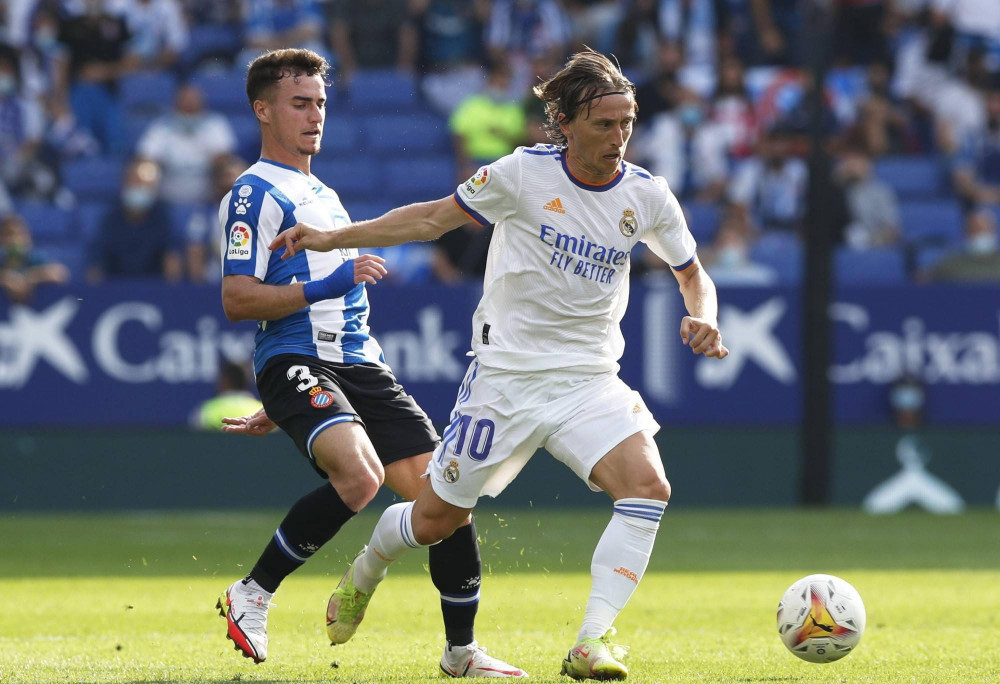 足球市場的 足球市場的