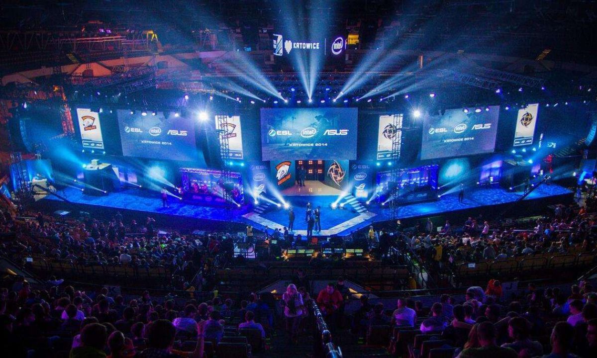 的禁区内迅 的禁区内迅