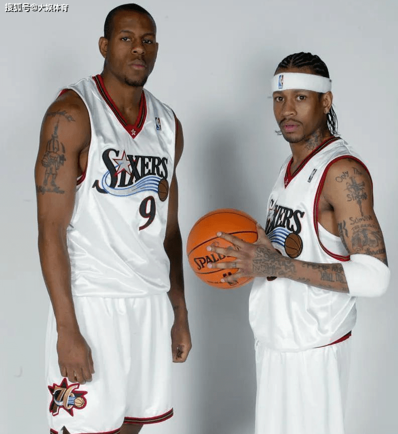 边锋的纵深 边锋的纵深