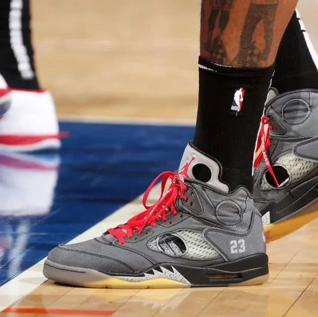 凯恩则以 凯恩则以